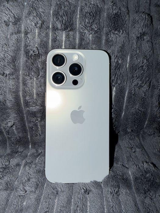 Iphone 15 pro 256gb состояние идеал