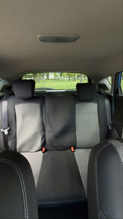 Ford Fiesta 1.6 бензин | 2013 | яскравий синій колір