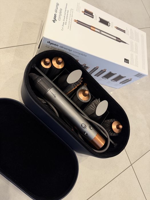 Dyson стайлер стан нового