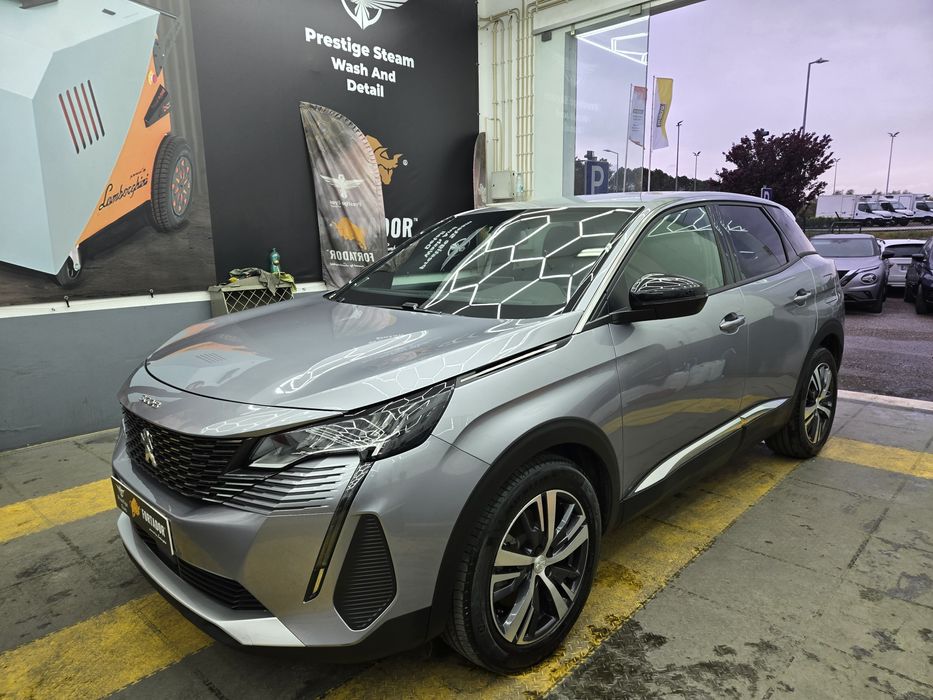 Peugeot 3008 híbrido 225Cv plug-in