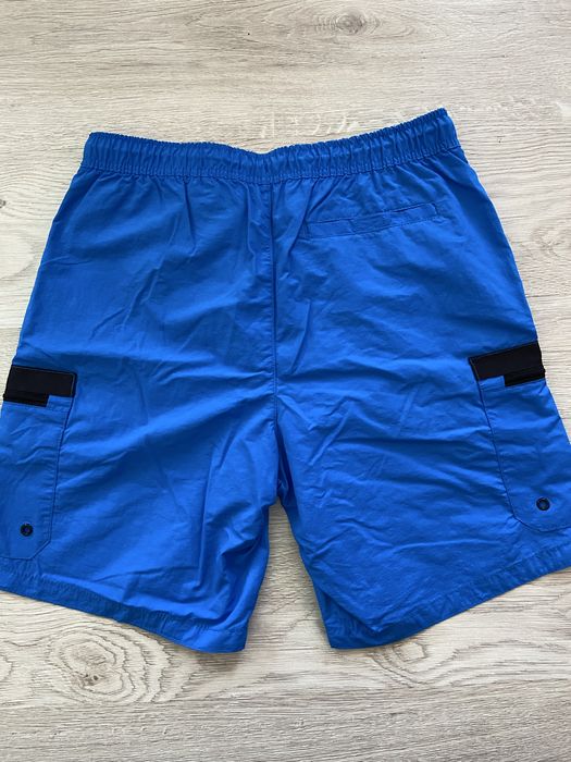 Niebieskie spodenki kąpielowe do pływania Primark