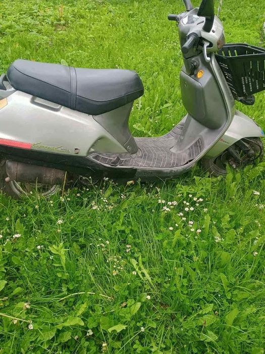 Продам Honda Lead 90 куб. см  Надійний та економний двомісний мопед 2011 року