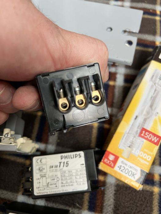 Баласт Philips дросель BNS150 L427 ITS. ИЗУ дна BNS150 L427ITS