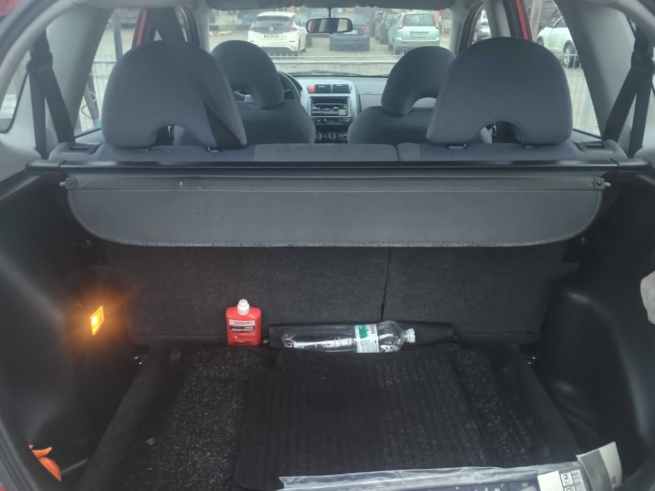 Хонда Джаз автомобіль 2004