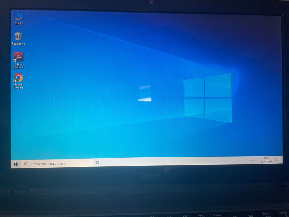 Portáteis Acer e Vaio