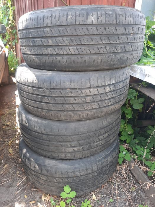 Продам шини 255 /50 /20  (Nexen) Roadstoun  (Корея)