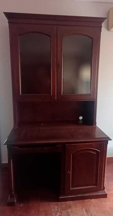 Secretária de Computador / Móvel de Sala