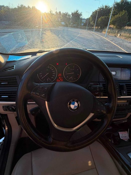 Bmw x 5 2007 de 7 lugares com 260.000 klms