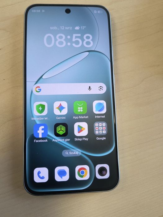 Smartfon Oppo A6 PRO 5G 256 GB jak Nowy