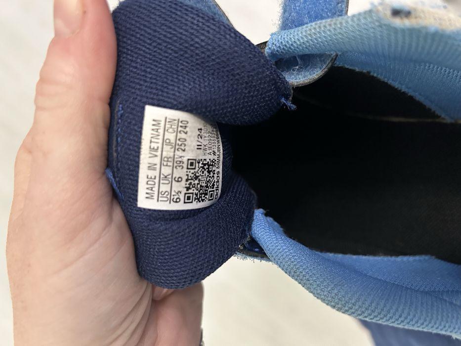 Кросівки adidas для хлопчика 39,5  устілка 25