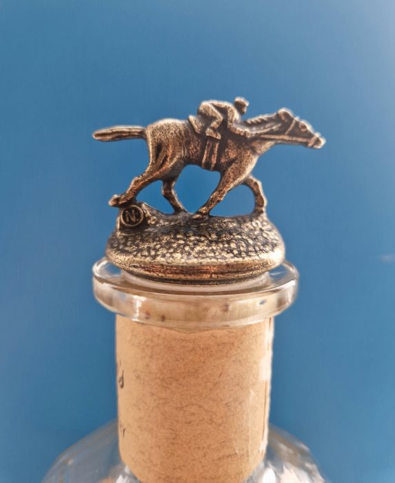 Korek Blanton's 6 litera