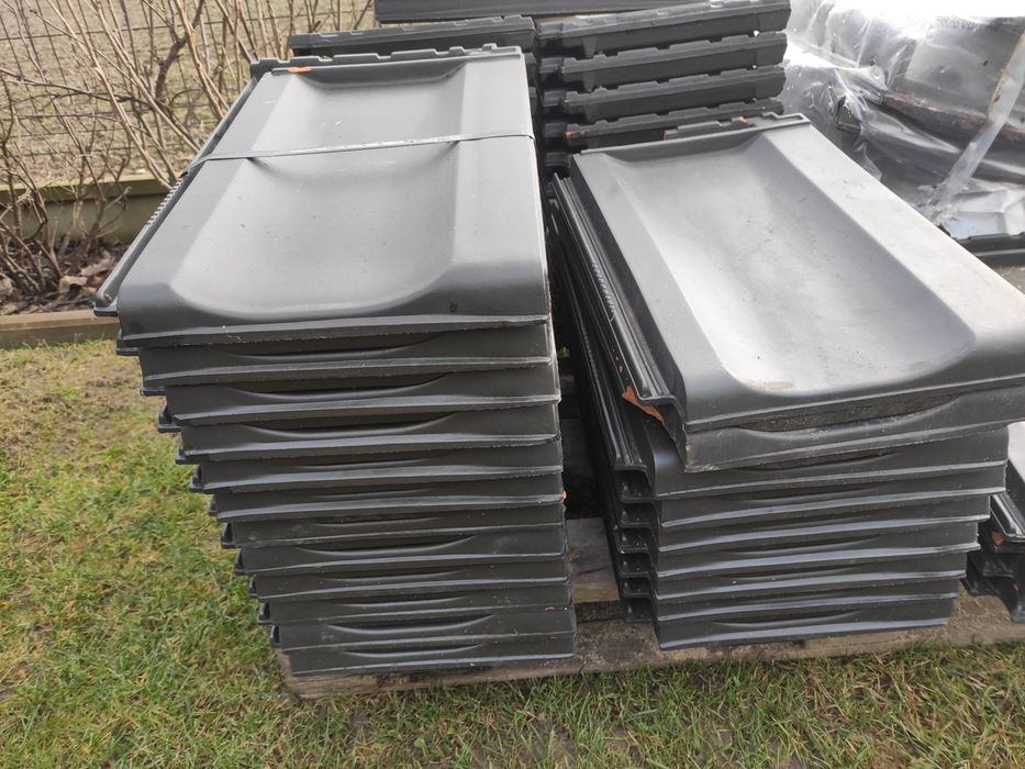 Dachówka jacobi Z10 antracyt mat angobowana.