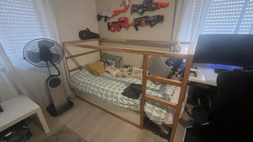 Cama Solteiro Reversível IKEA KURA 90x200 cm