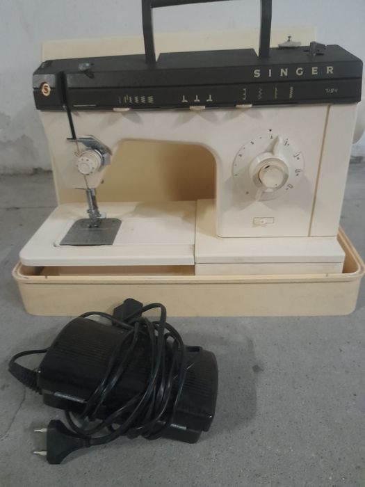 Máquina de costura Singer