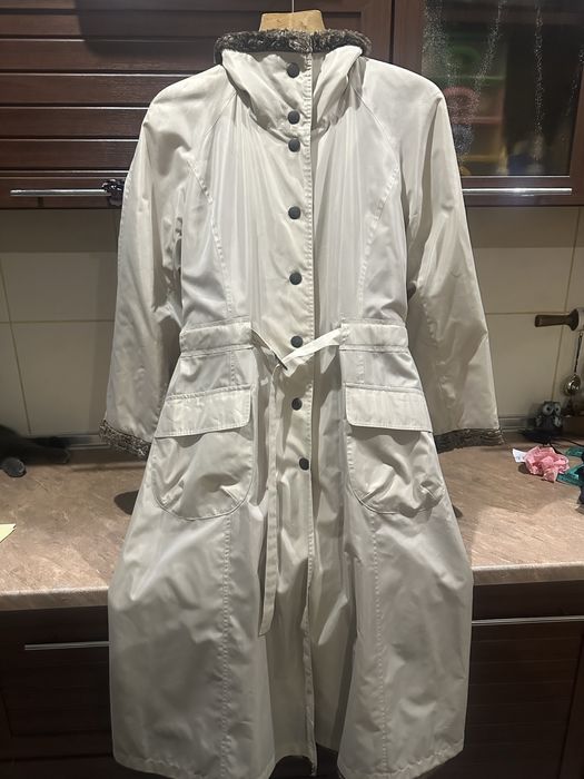 Куртки і плащ б/у