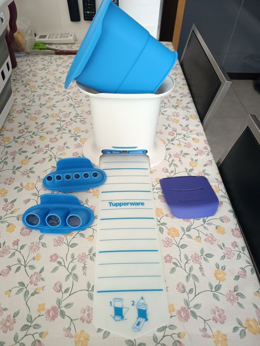 M-Press Tupperware