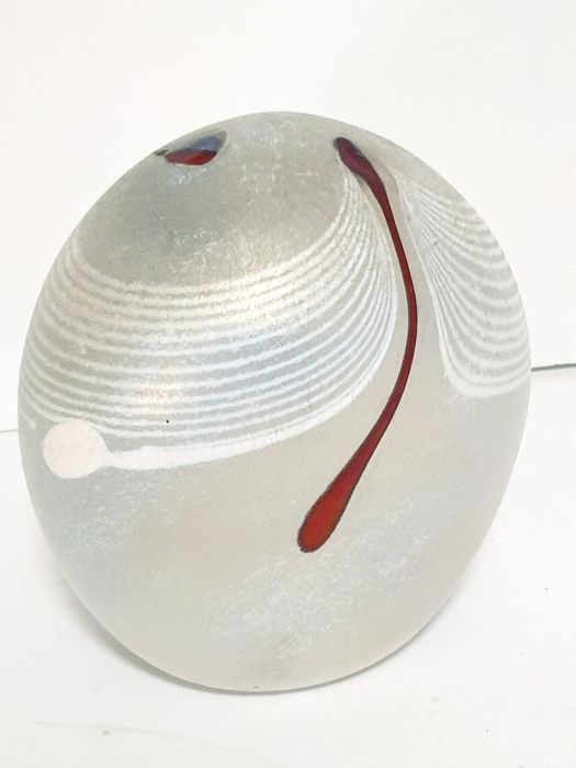 Fantastic Swedish artistic glass paperweight from Kosta Boda studio