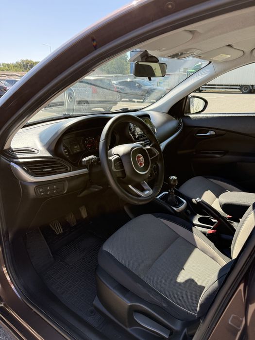 Fiat Tipo 2019 VIN ZFA35600006P31475 фото оголошення 9 з 24