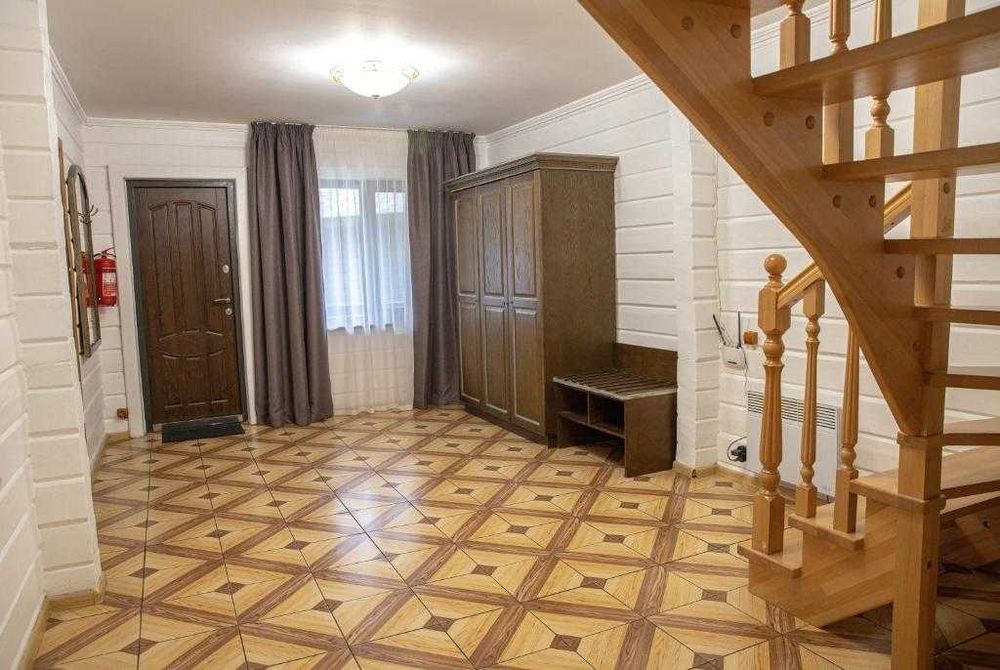 Котедж з сауною,Басейн,Чан,зона барбекю,альтанка,ресторан