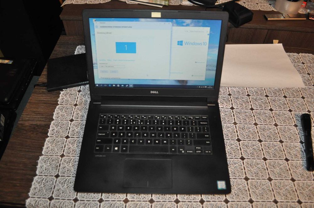 Laptop Dell Latitude 3470 Intel Core i5-6200U 8GB 500Gb 1366x768 | HDMI