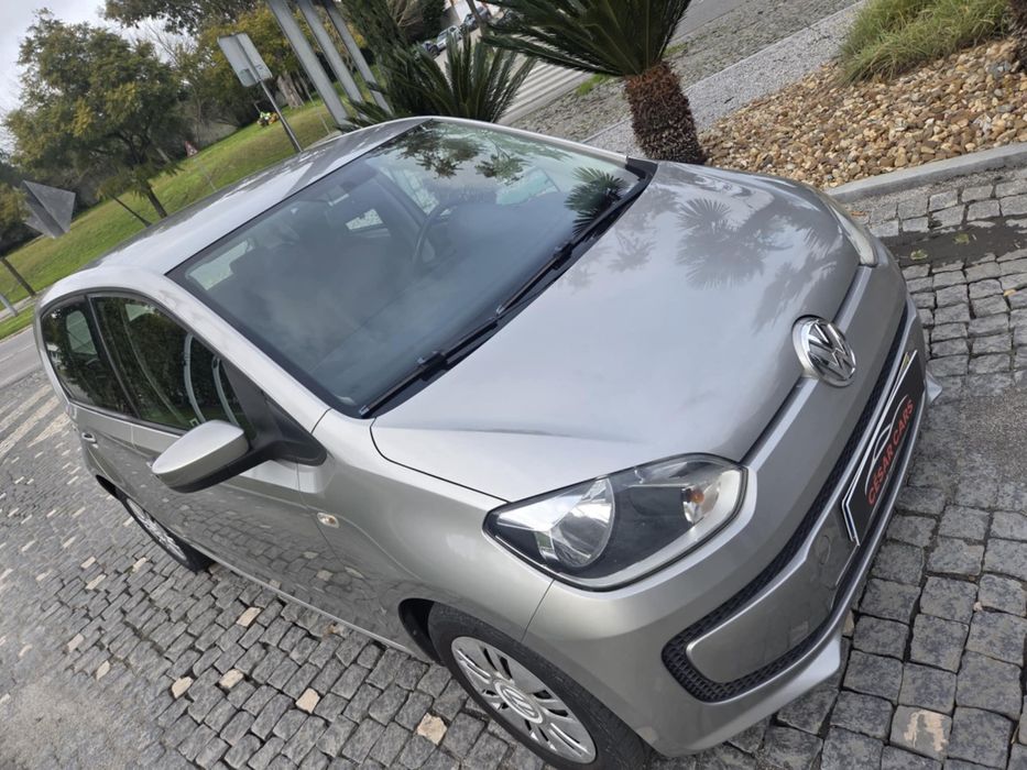VW UP 1.0 Excelente