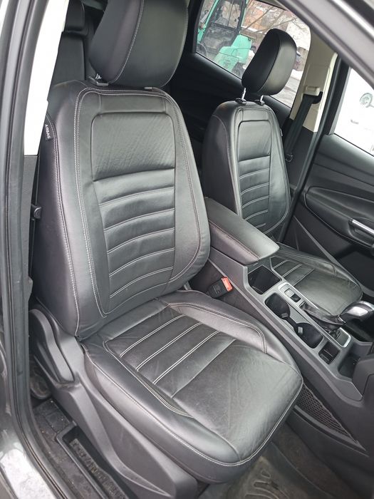Шкіряний салон Ford Escape Kuga C Max