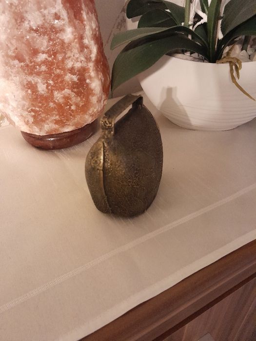 Mosiężny dzwonek pasterski