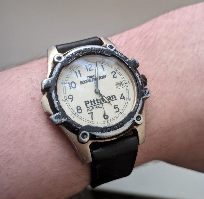 Класичний годинник Timex Expedition. Б/У