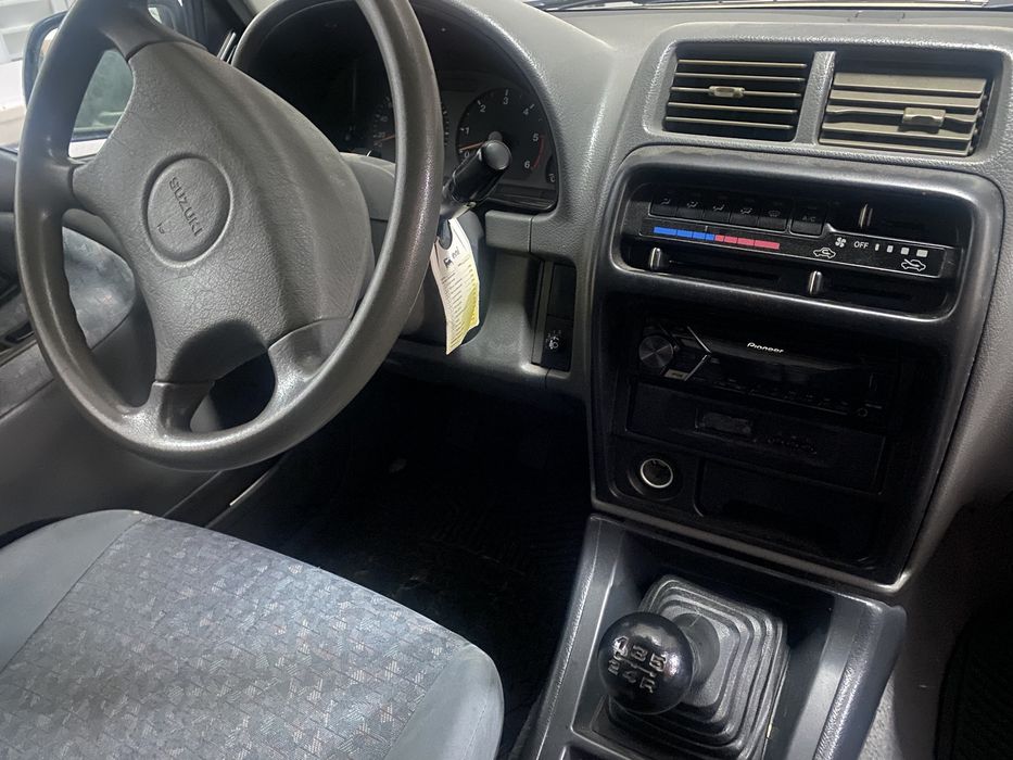 Suzuki Vitara 1.9 TD - hardtop americano