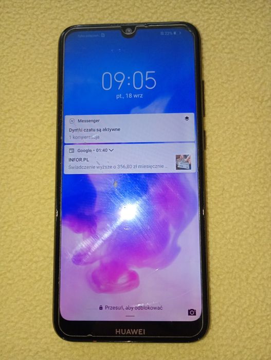 sprawny tel Huawei Y 6 z 2019 + ładowarka