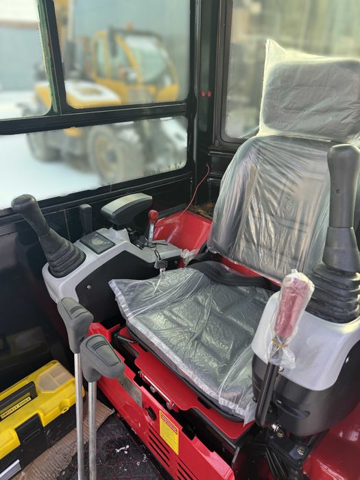 Minikoparka JPC HT25 2025 NOWA