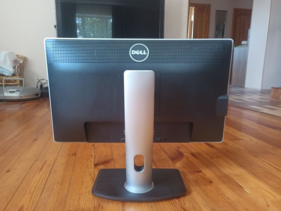 Монітор Dell UltraSharp U2312HMt 23"