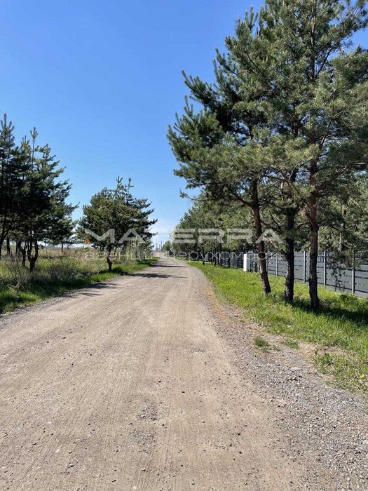 Забір'я продаж ділянки з комунікаціями ( газ, світло)