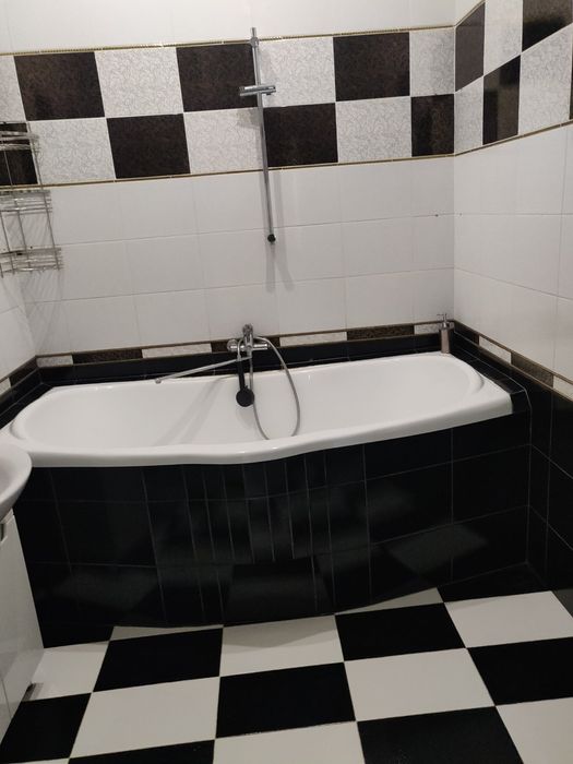 Сдам 3х комнатную квартиру на Жуковского, Центр