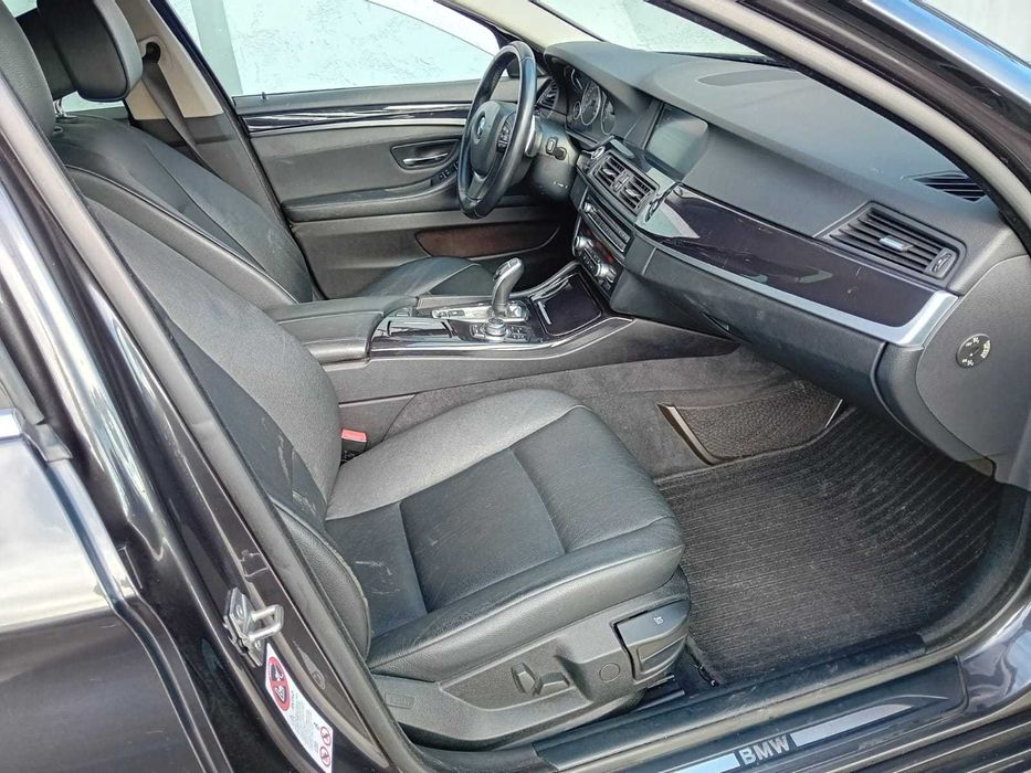 BMW 520 D c/auto - Nacional ( pequeno sinistro )