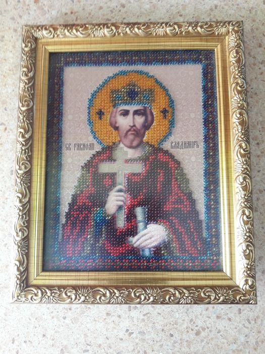 Иконка вышита чешским бисером