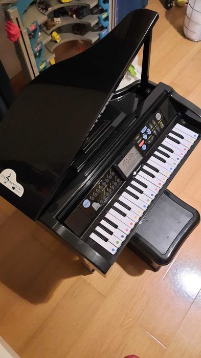 Piano Completo para crianças da Imaginarium