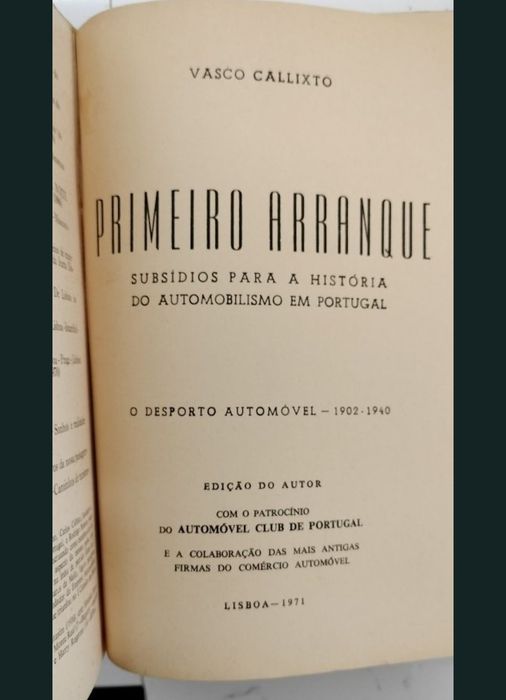 Livro Primeiro Arranque / por Vasco Calisto.