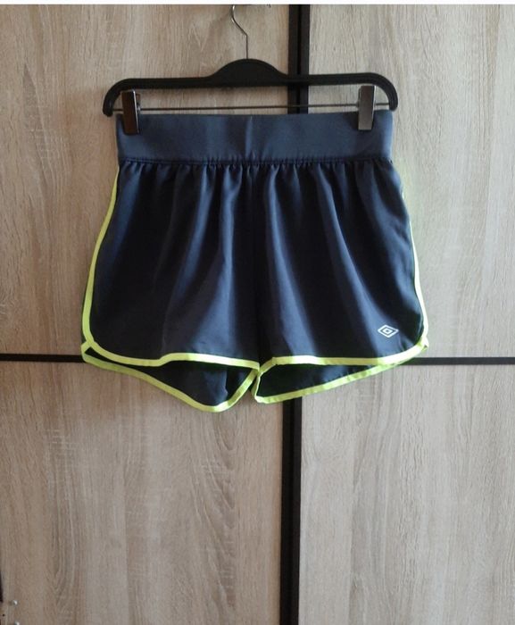 Шорты женские  Nike