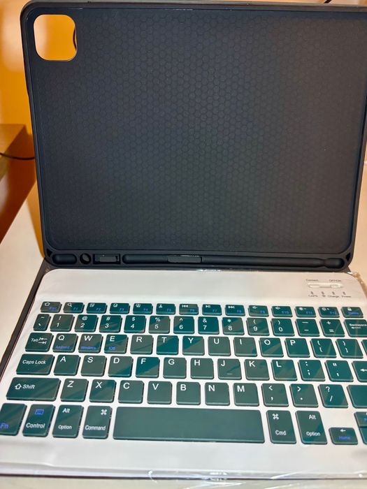 Case + Bluetooth Keyboard for iPad Pro 11" and Air 4/5/6 10.9"64739572464513121