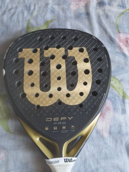 Raquete Wilson defy pro