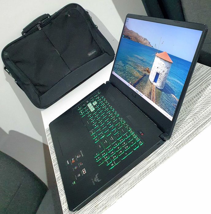Asus TUF Gaming 17,3" 120HZ Ryzen™ 7/GeForce®/32GB/RGB/1,5TBNvme/Torba