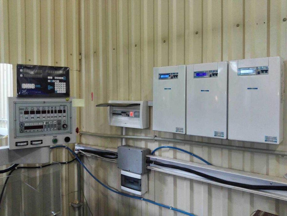 Стабилизатор 10 кВт. Днепр. производства ! Проф. Симисторный!