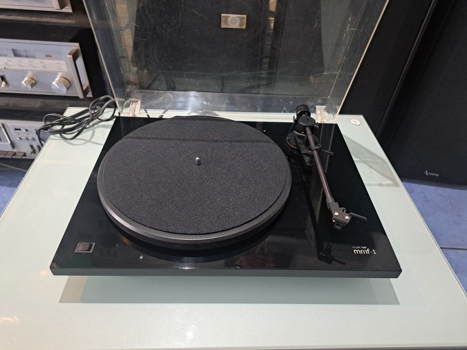 Gramofon Music Hall mmf-1