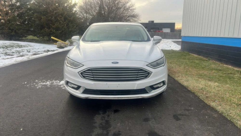 Ford Fusion Hybrid Titanium      2018