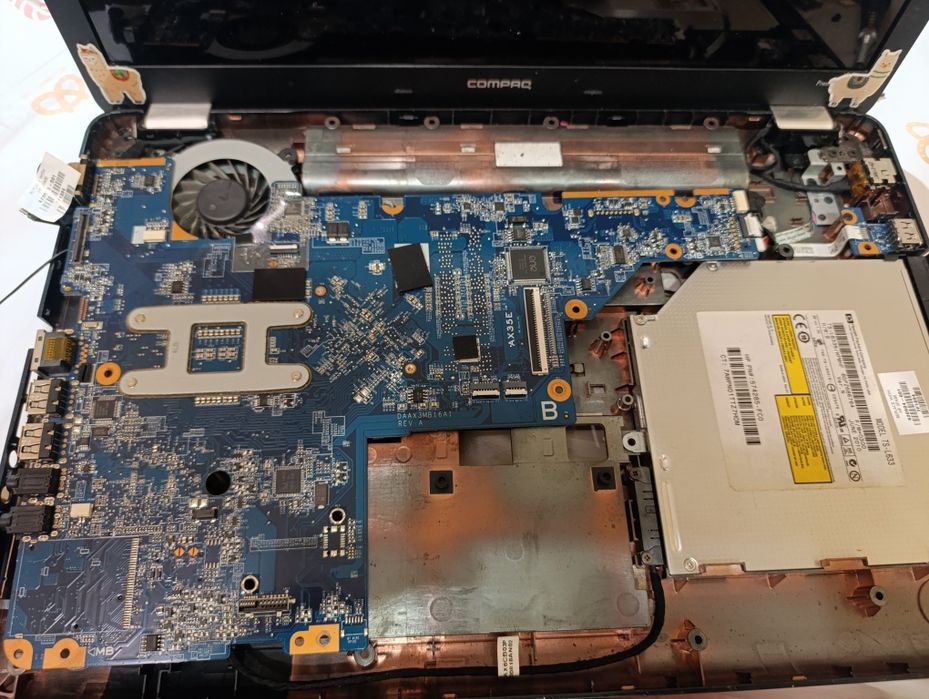 Ноутбук hp Compaq cq56