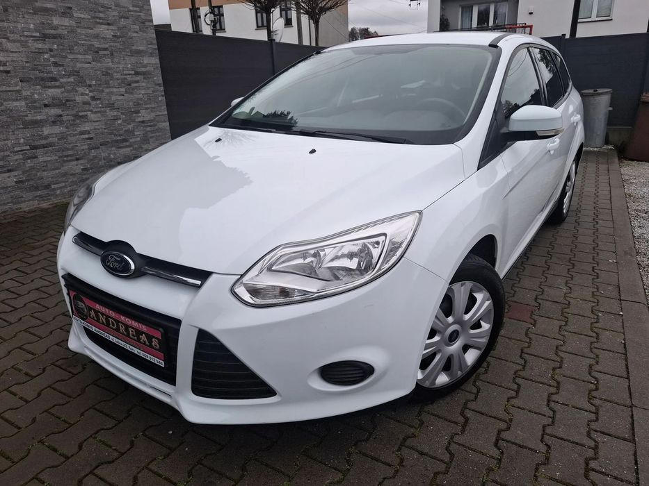 Ford Focus Bezw.1.6 Klima Zadbany z Niemiec Nowe Opony