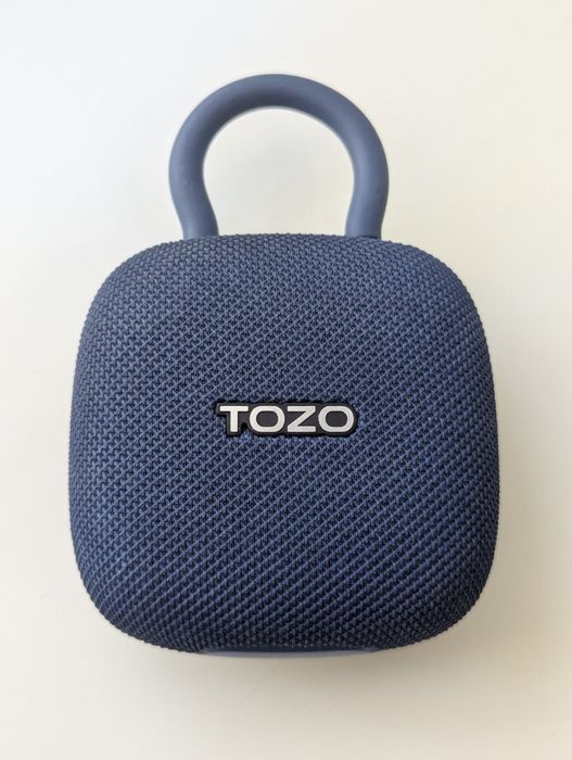 Портативна колонка Tozo PE1