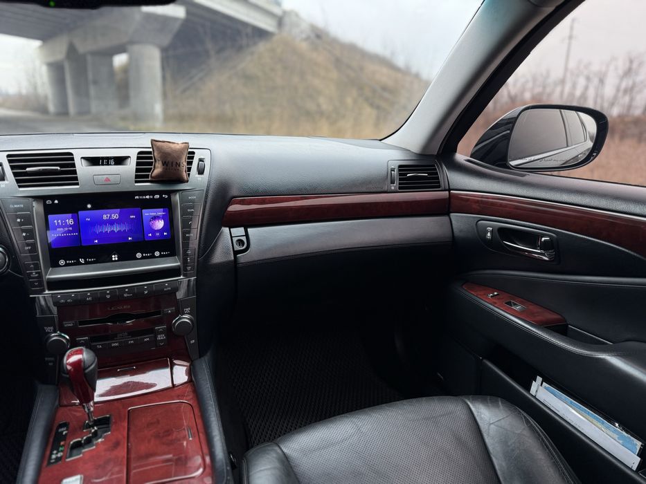 Lexus Ls460 Газ/Бенз 2008