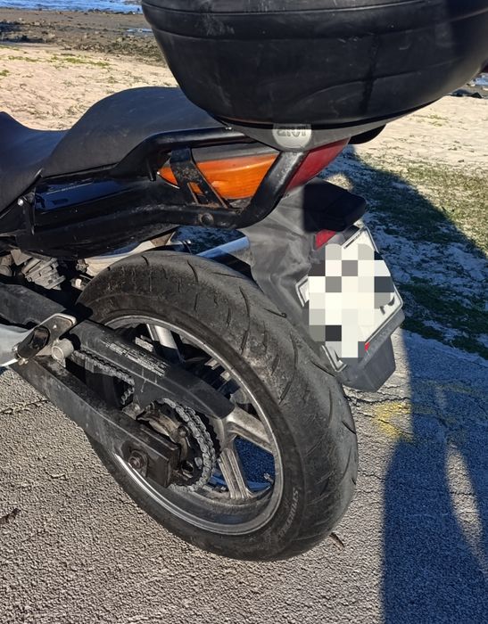 Honda CBF 500 impecável